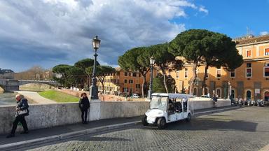 Golf Cart tour of Rome