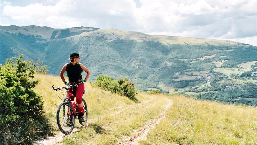 Mountain_bike_ParcoSibillini Cropped