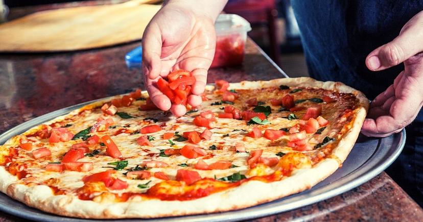 making pizza in Rome