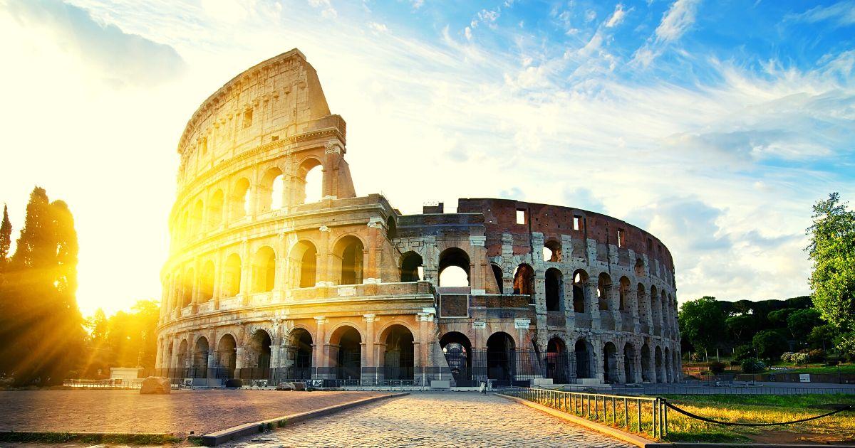 Small Group Colosseum Tour