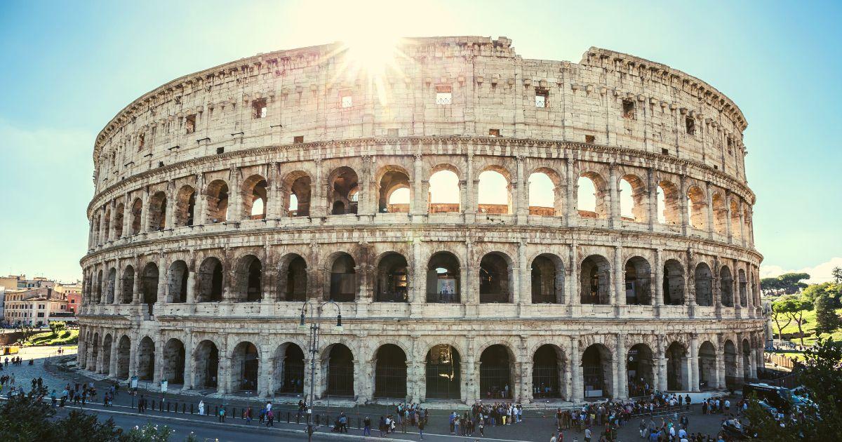 Colosseum Arena Tour