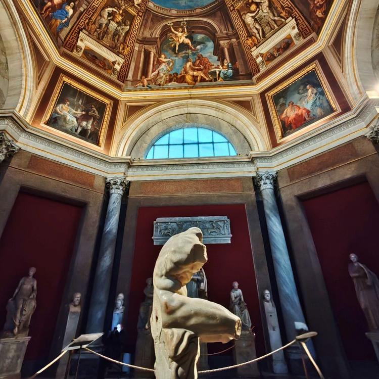 Torso del Belvedere Room inside Vatican Museums