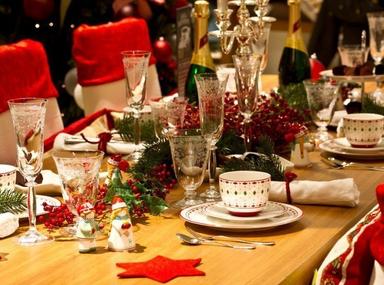 Christmas_dinner_Roman_an_ancient_tradition-tSa-700X520