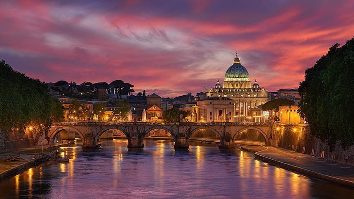https://www.walksinsiderome.com/uploads/2022/04/Sunset-Rome.jpg