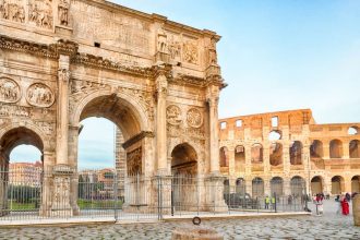 Tour espresso del Colosseo al piano dell'Arena