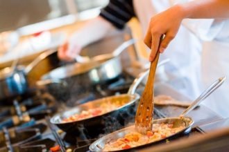 Degustación de mercado con clase de pasta