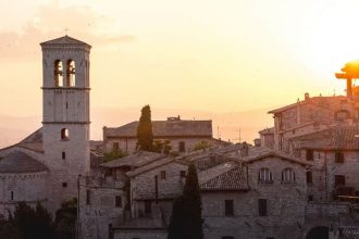 Assisi e le dolci colline umbre