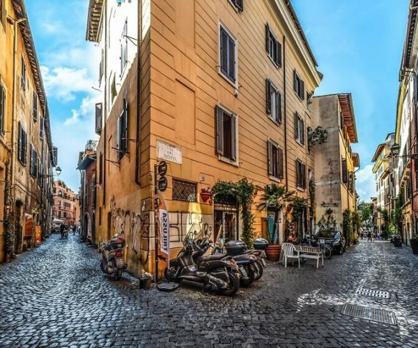 Versteckte Trastevere und Villa Farnesina Tour | Privat