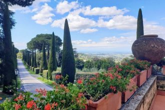 Full Day Sistine Chapel, Pope's Summer Residence plus Cooking Class & Lunch | Private