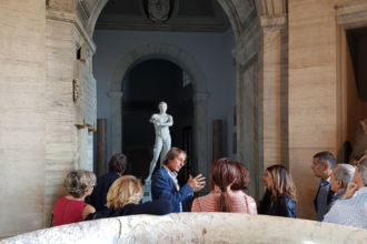 O dobro da experiência romana: excursão pelo Vaticano e aula de culinária italiana autêntica | Privado