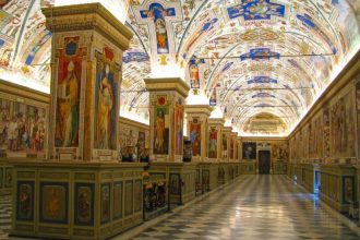 Treasure Hunt at the Vatican for Kids Tour | Private