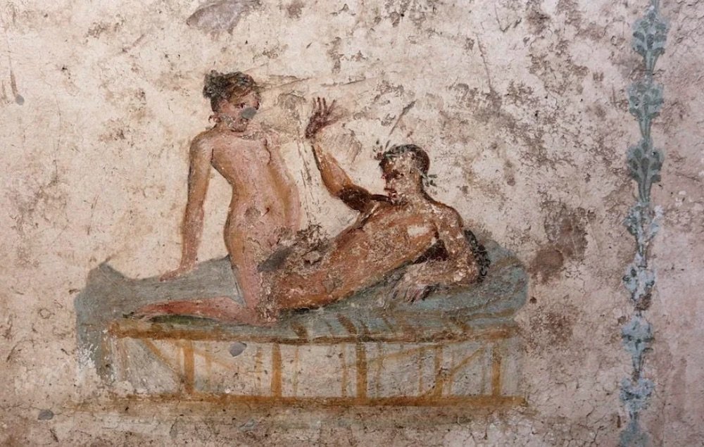 Julius Caesars Scandalous Sex Life Walks Inside Rome photo pic