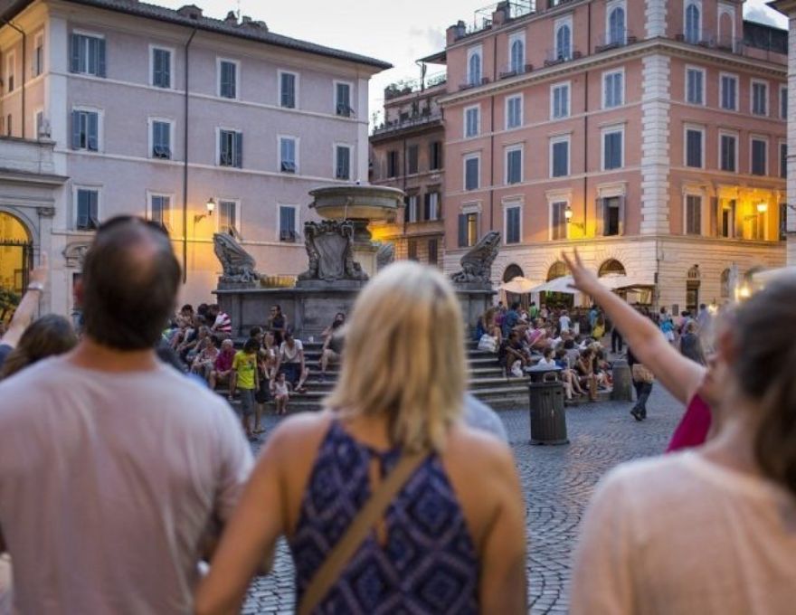 pedestrian itineraries in Rome