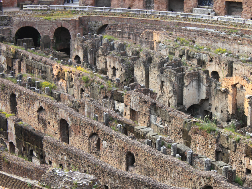 walk tours of italy