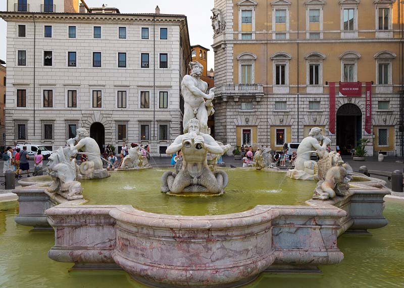 Fontana del Moro Piazza Navona